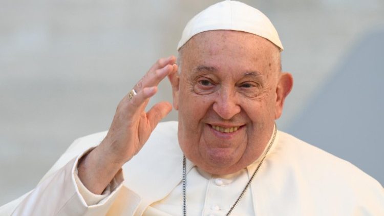 Papa: a Crisma não pode ser o sacramento de despedida da Igreja