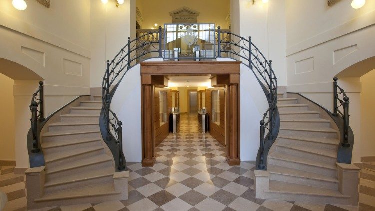 Biblioteca Apostólica Vaticana assina memorando com o Bahrein