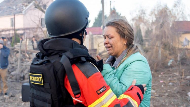 No milésimo dia de guerra, Papa pede fim da loucura da violência e uma paz justa e duradoura na Ucrânia