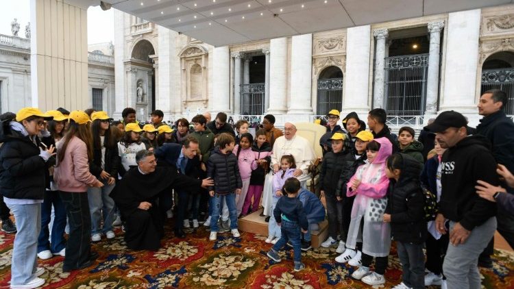 O Papa institui o Pontifício Comitê para a Jornada Mundial da Criança