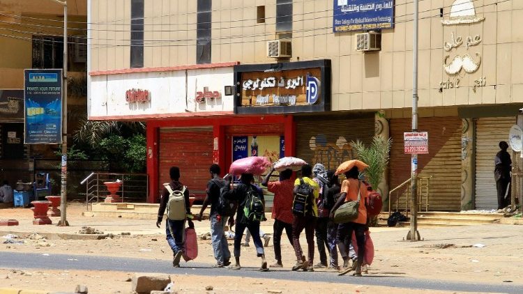 Missionárias evacuadas de Dar Mariam: “Continuem a rezar pelo Sudão!”