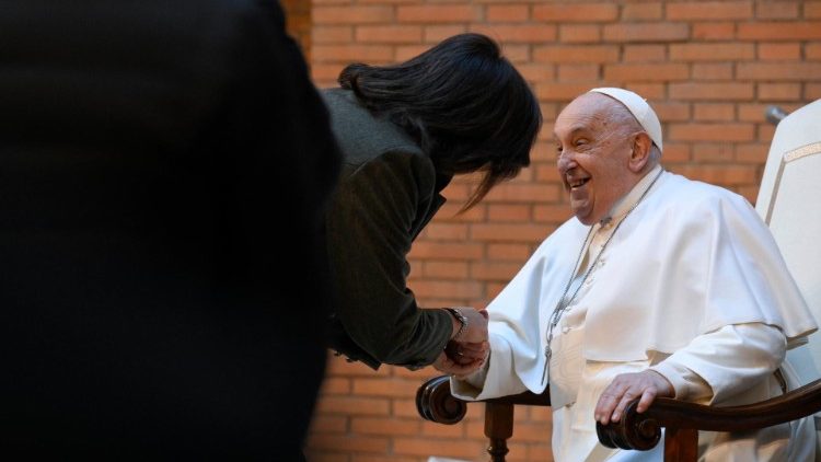 Francisco: esperança e gentileza, “bússolas” para um mundo mais humano