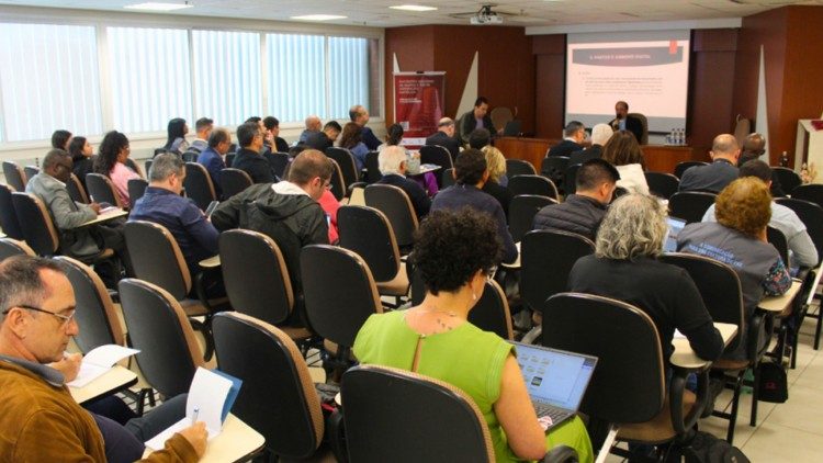 CNBB e SIGNIS: encontro para Rádios e TVs de inspiração Católica
