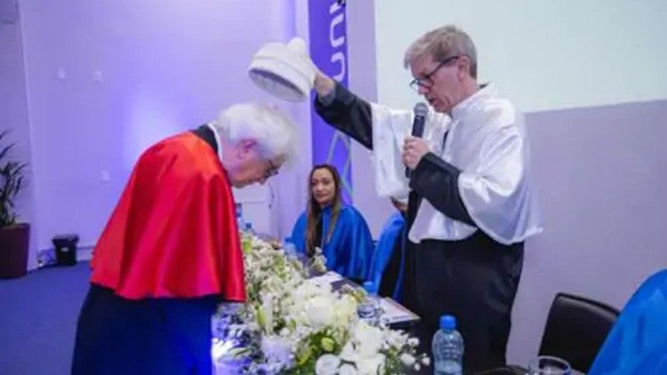 UniSul homenageia Pe Vilson Groh com o título de Doutor Honoris