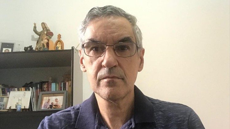 Padre Lício: Como lidar com a depressão de fim de ano
