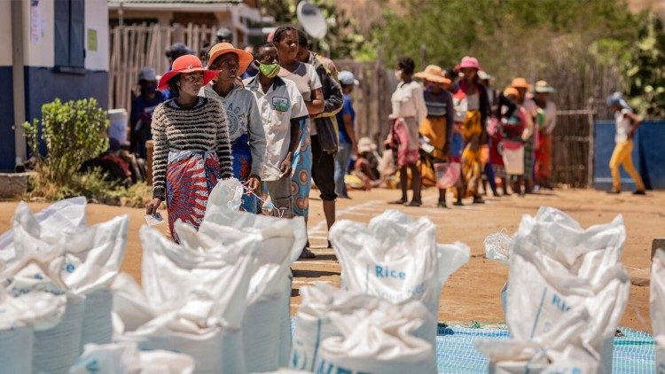 Direitos humanos um compromisso com a dignidade e a equidade