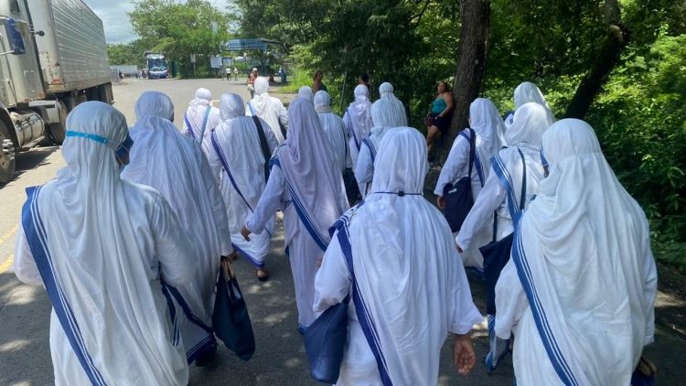 Nicarágua: até o final do ano, todas as religiosas terão que deixar o país