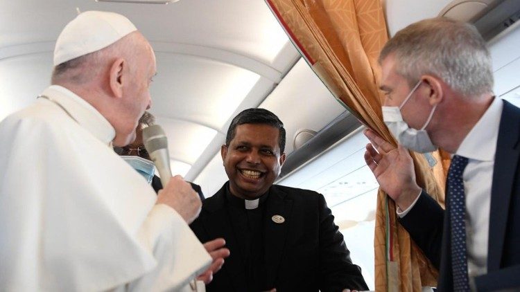 Papa nomeia o cardeal Koovaka prefeito do Dicastério para o Diálogo Inter-religioso