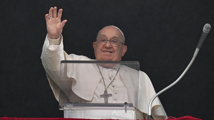 Papa: o amor de Deus é poderoso, vamos dizer “sim” à vida!