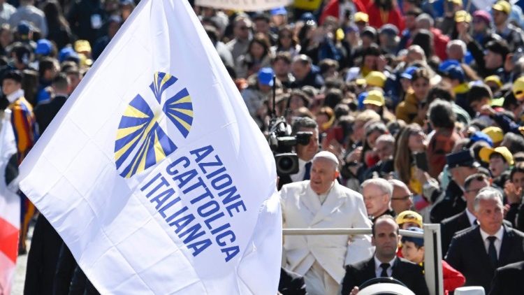 Ação Católica Italiana, a Caravana da Paz retorna a Roma