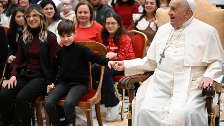 Papa: o peregrino deve ter uma meta, a vida nova em Cristo