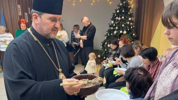 Ucrânia. Ceia de Natal para ajudar órfãos e viúvas