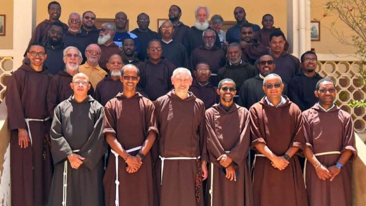 Cabo Verde – Ordem dos Frades Menores Capuchinhos em formação