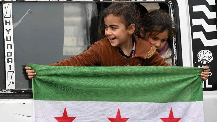 Síria: todas as paróquias de Homs em oração pelo Papa
