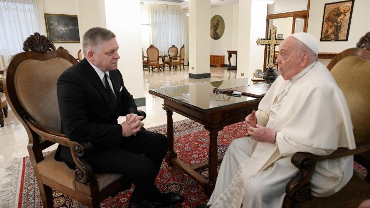 O Papa recebe em audiência o primeiro-ministro eslovaco Fico
