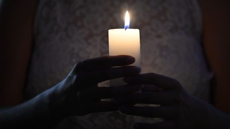 Sacerdote viaja mais de seis horas para celebrar missas e difundir a fé