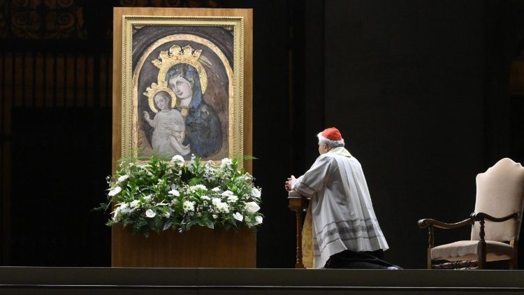 Krajewski: rezemos com toda a Igreja pela saúde do Papa