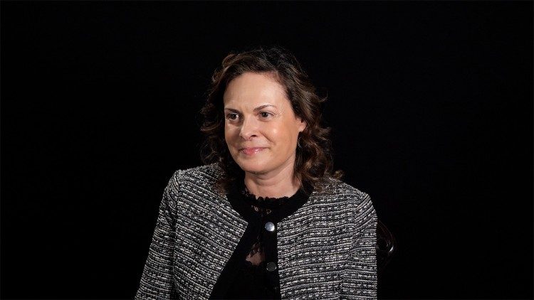 Sílvia Monteiro: aplicar o Sínodo é “cuidar de pessoas concretas”
