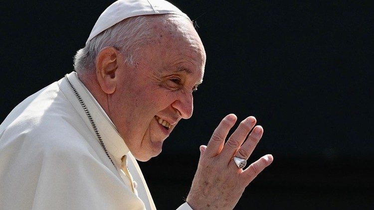 Do coração do homem à paz mundial: a perspectiva de “Esperança” do Papa Francisco