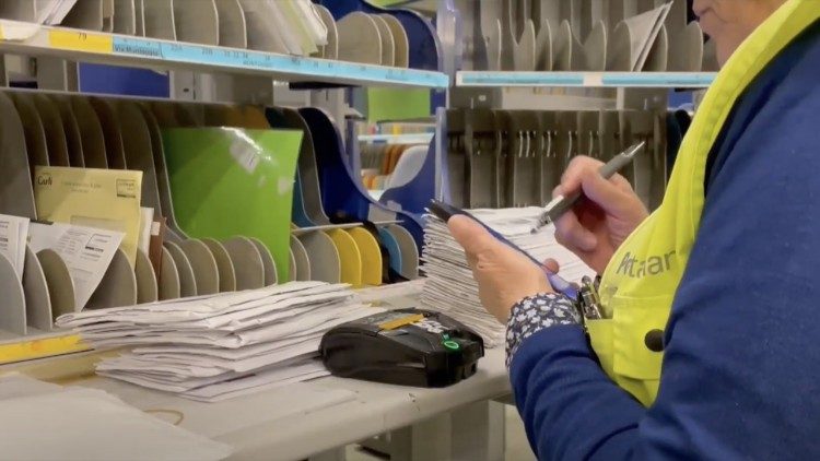 Cartas para Francisco: um aumento de até 150 kg a mais nos correios da Itália