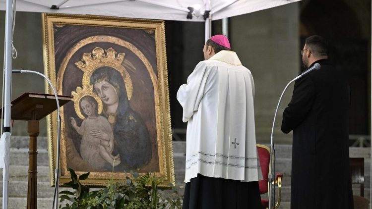 Piccinotti: o Papa volta para casa, rendamos graças a Deus e à Virgem Maria