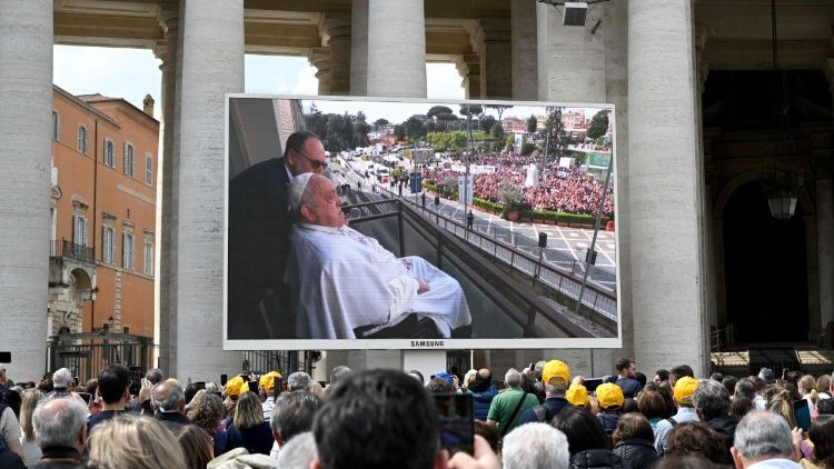 Fernández: sete razões pelas quais precisamos do Papa Francisco