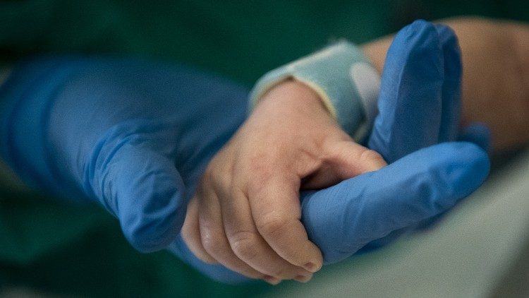 A força dos pais a recém-nascidos internados no Hospital Pediátrico do Papa