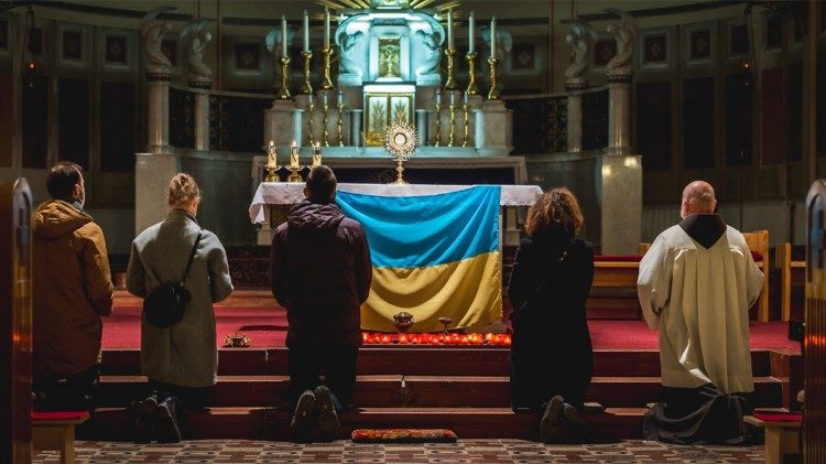 Bispos europeus em oração pela paz na Ucrânia e Terra Santa