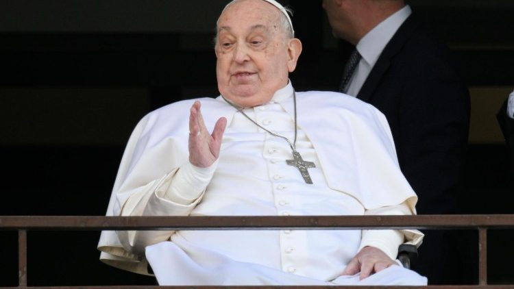 “Obrigado a todos”: as primeiras palavras do Papa ao receber alta