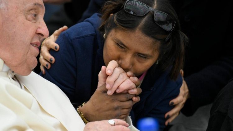 Papa Francisco e o magistério sobre os pobres: palavras e gestos