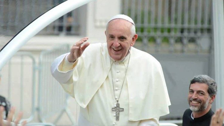 Pe. Alexandre Awi: obrigado, Papa Francisco, por acreditar na humanidade!