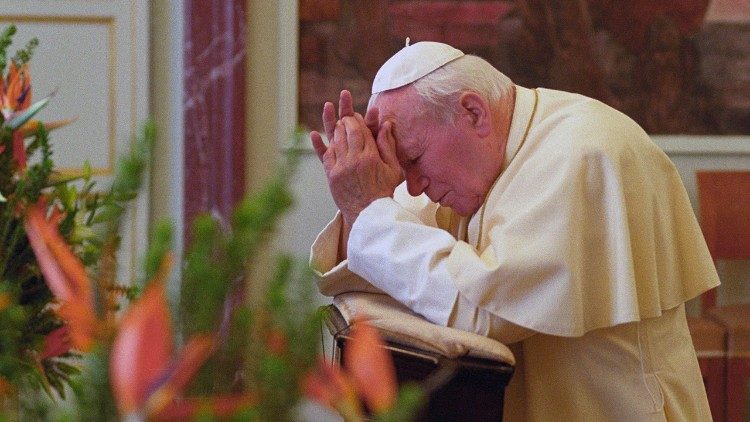 Cardeal Krajewski sobre Papa Wojtyła: há 20 anos, o mundo parou e chorou