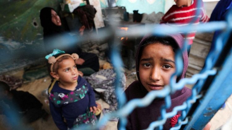 Padarias fechadas em Gaza, a população está sem pão