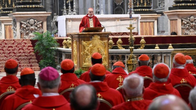 Cardeal Gambetti: no mundo globalizado e secularizado, abrir-se ao humano sem reservas