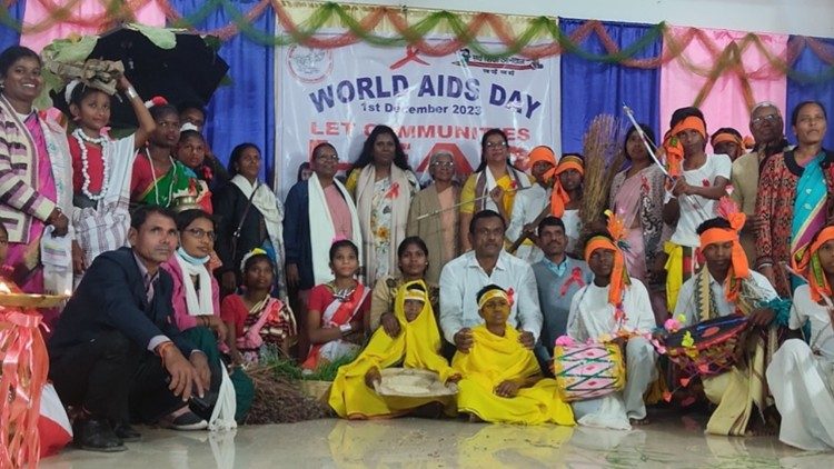 Índia: religiosas administram escola para crianças infectadas pelo vírus HIV