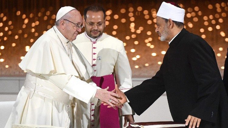 Líderes muçulmanos: “Francisco, uma voz vibrante de paz e fraternidade”