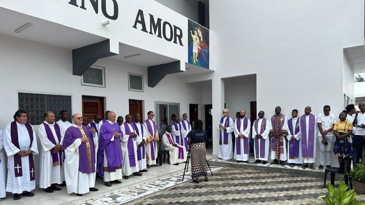 Inaugurado o Seminário Mãe do Divino Amor em Matola, Moçambique