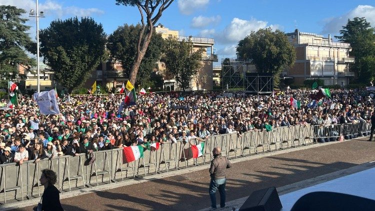 Jubileu dos Adolescentes. Jovens do mundo inteiro em oração com as testemunhas da Ressurreição