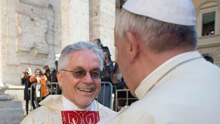 Faleceu aos 80 anos de idade padre César Augusto dos Santos, SJ.