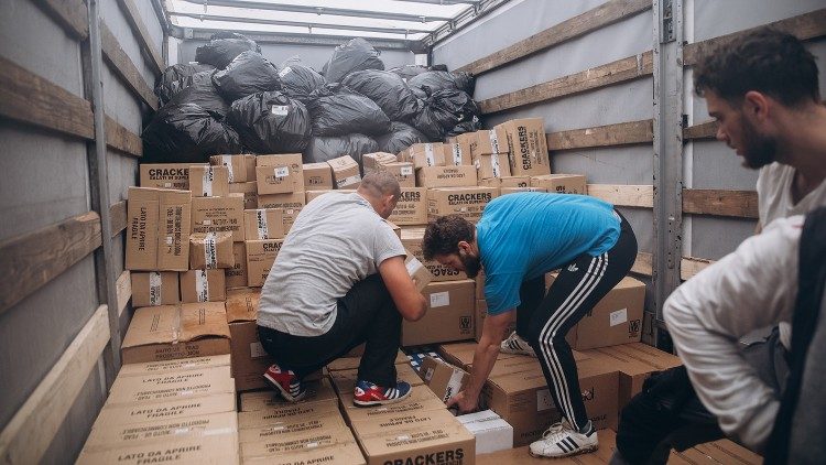 131ª carga de ajuda humanitária parte para a Ucrânia