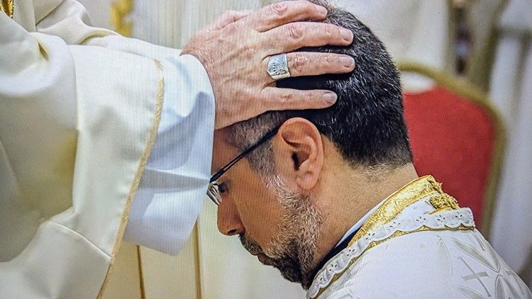 Parolin: o ministério do bispo é um dom para toda a Igreja Parolin: o ministério do bispo é um dom para toda a Igreja