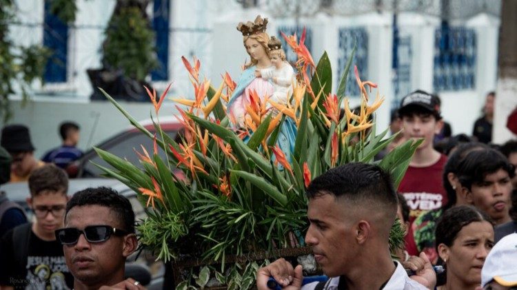 Rondônia: 3 mil jovens da Arquidiocese de Porto Velho realizam peregrinação histórica Rondônia: 3 mil jovens da Arquidiocese de Porto Velho realizam peregrinação histórica