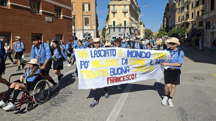 Lusofonias. Roma a borbulhar: memória de Francisco e aguardando Conclave Lusofonias. Roma a borbulhar: memória de Francisco e aguardando Conclave