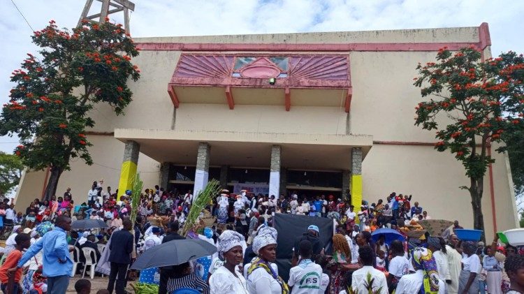 Grande a expetativa em Angola pela eleição do novo Papa Grande a expetativa em Angola pela eleição do novo Papa