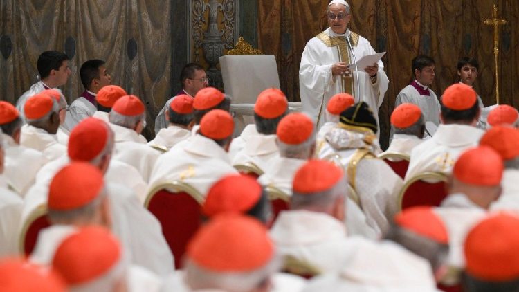 Papa Leão XIV confirma provisoriamente responsáveis e membros da Cúria Romana Papa Leão XIV confirma provisoriamente responsáveis e membros da Cúria Romana