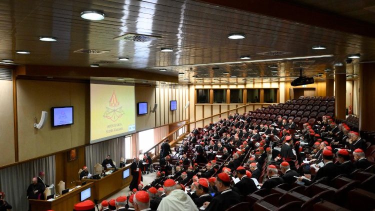 São falsas as notícias sobre a saúde de Parolin. Aguardados ainda 4 cardeais em Roma