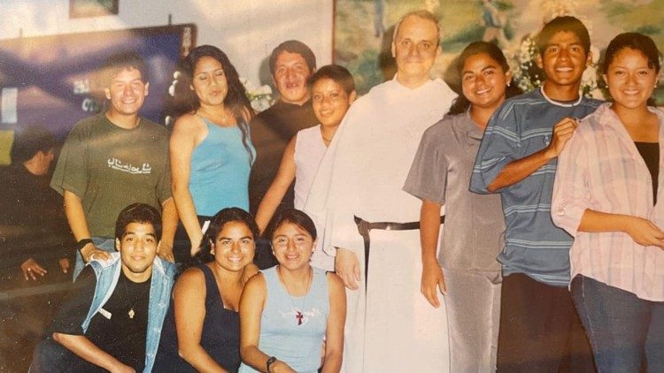 Leão XIV, um ex-paroquiano: “Seu amor mudava o coração e a vida” Leão XIV, um ex-paroquiano: “Seu amor mudava o coração e a vida”