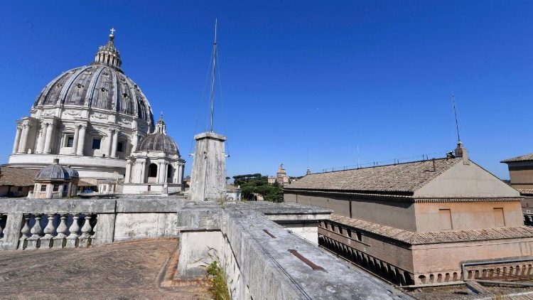 Eleição do novo Papa: a cobertura da mídia do Vaticano Eleição do novo Papa: a cobertura da mídia do Vaticano