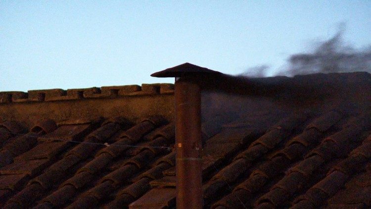 Conclave: a primeira fumaça é preta Conclave: a primeira fumaça é preta