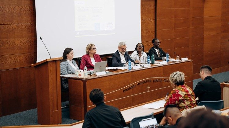 Dia de África: Reflexão sobre energia, inclusão e um futuro sólido em África Dia de África: Reflexão sobre energia, inclusão e um futuro sólido em África